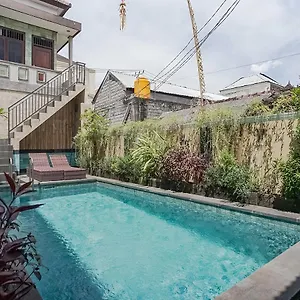 Taxa Uma 3* Kuta (Bali)